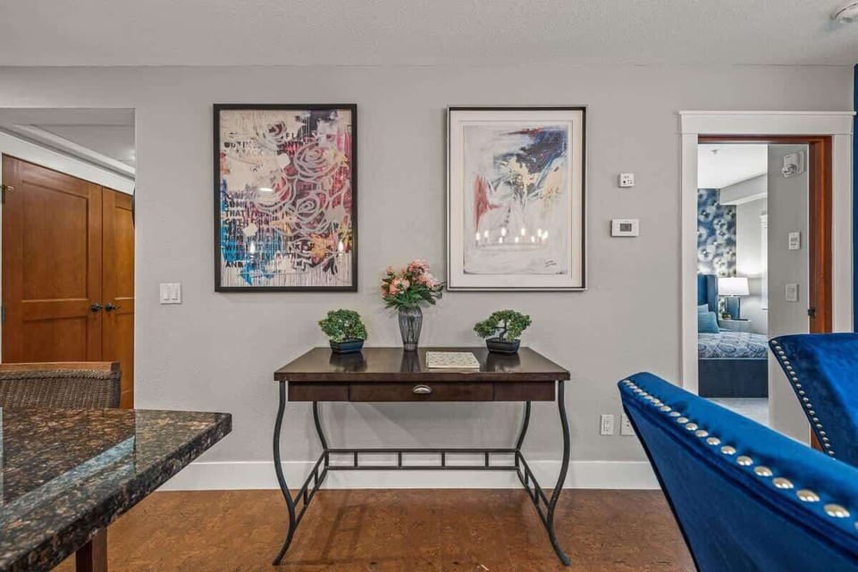 WORKING TABLE
