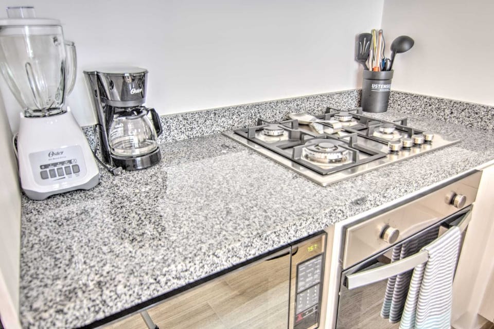 Fully equipped kitchen