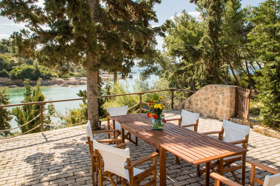 Comfort House, 2 Bedrooms, Sea View, Beachside | Terrace/patio