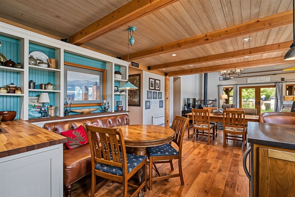 Indoors, Hardwood, Floor, Flooring, Dining Room
