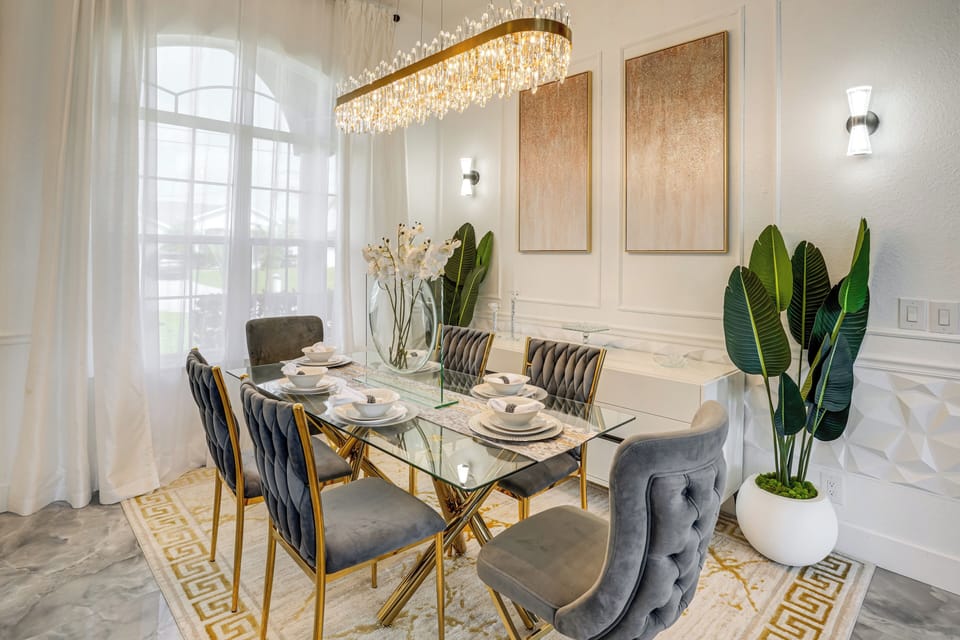 Dining Area | Dishware & Flatware