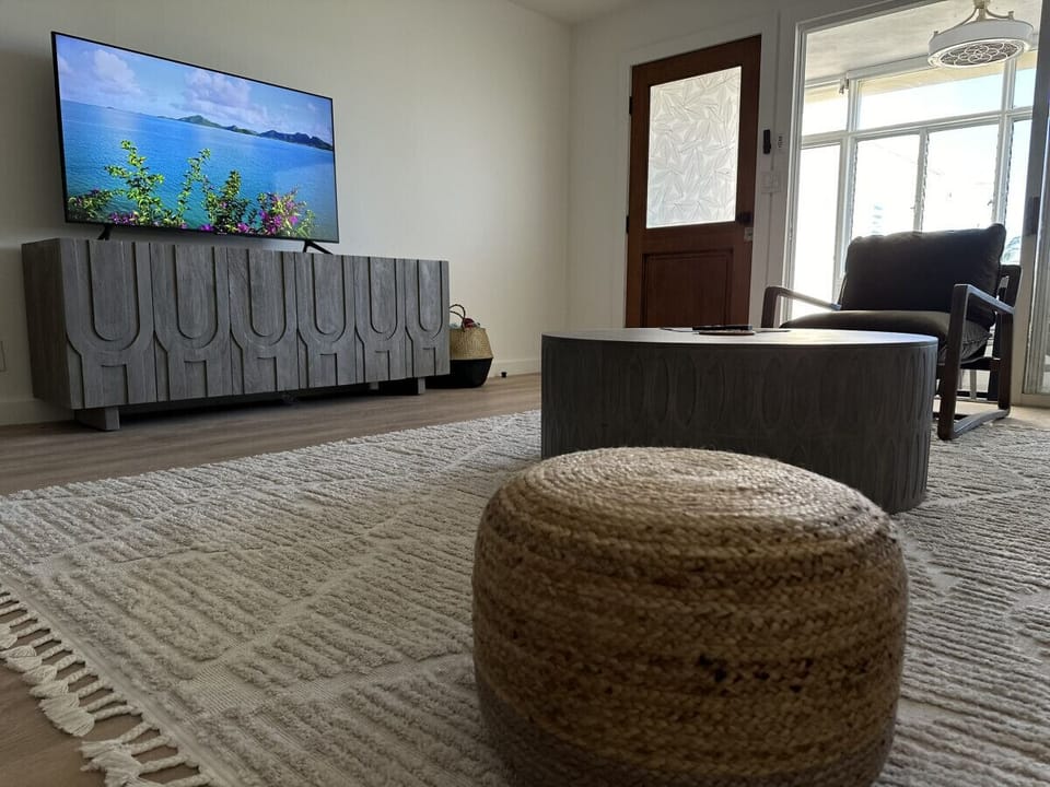 Comfy, newly decorated living room!