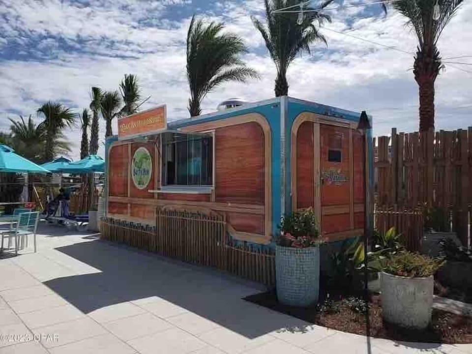 Satisfy your appetite at the pool service restaurant