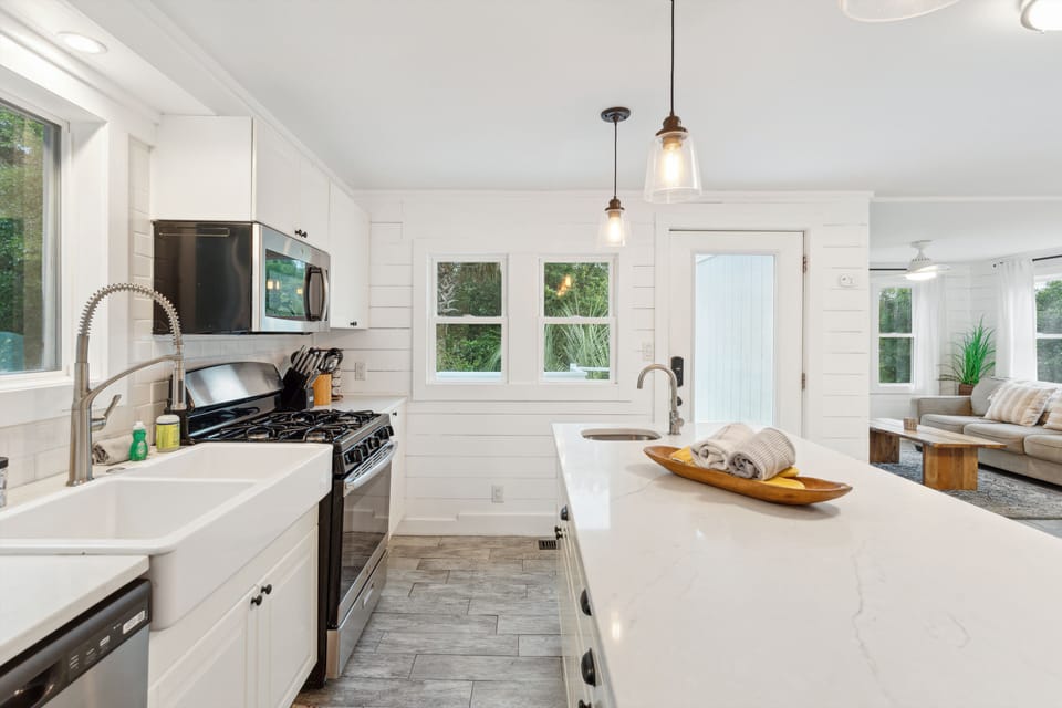 Fully Stocked Kitchen with Large Farm Sink