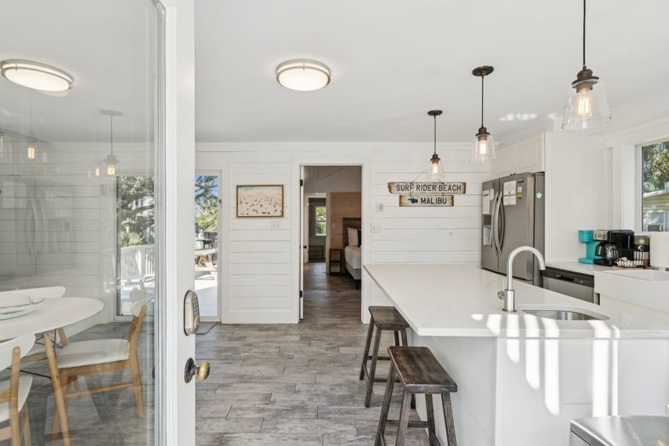 Fully Stocked Kitchen with 2 Sinks