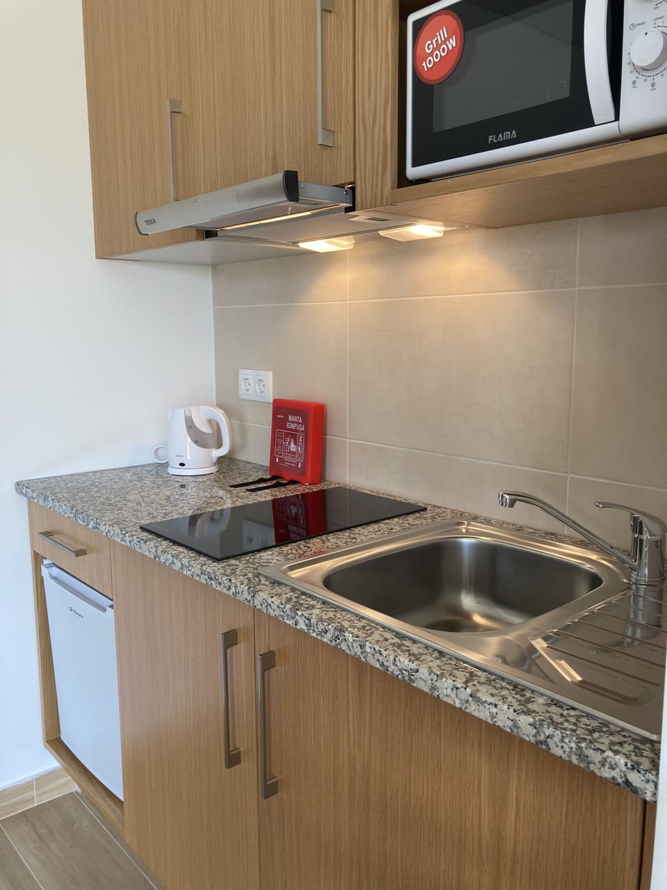 Private kitchenette