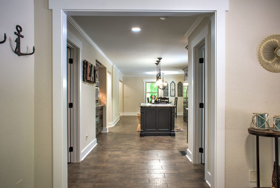 Hallway to Chef's Kitchen