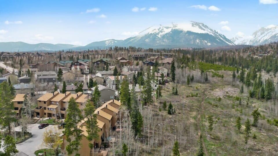 This 2 bedroom townhome is the perfect launching pad for endless mountain adventures!