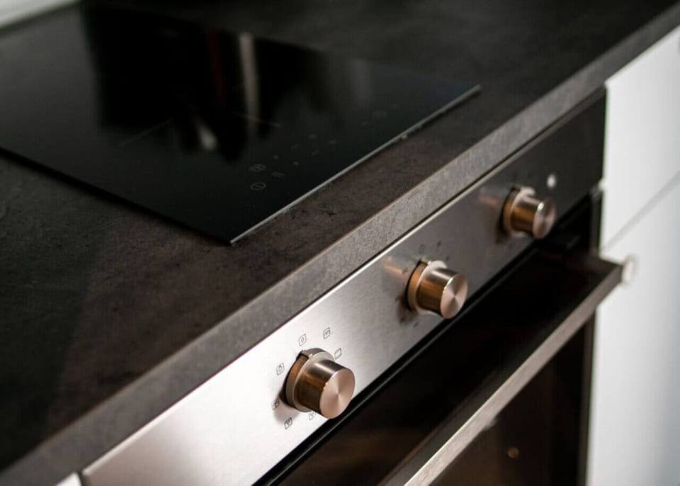 Oven