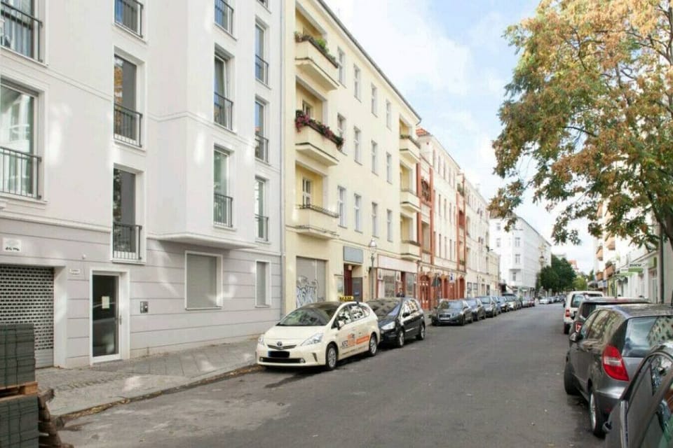 Property neighbourhood