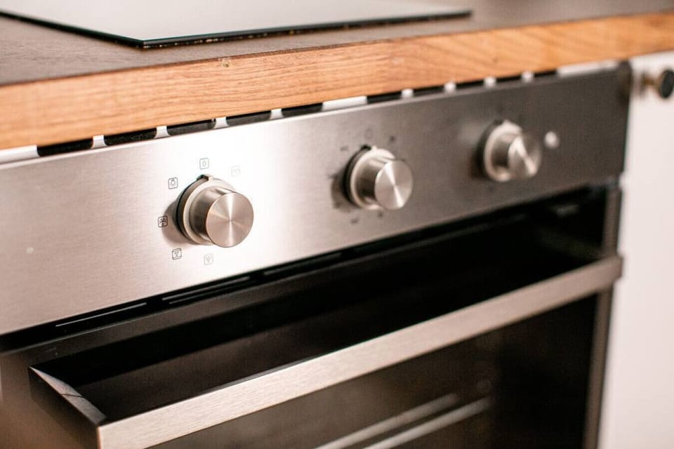 Oven
