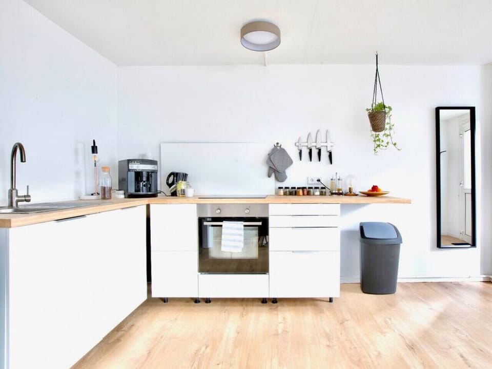 Kitchen details with amenities