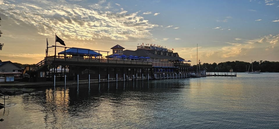 The island ferry is just blocks away.