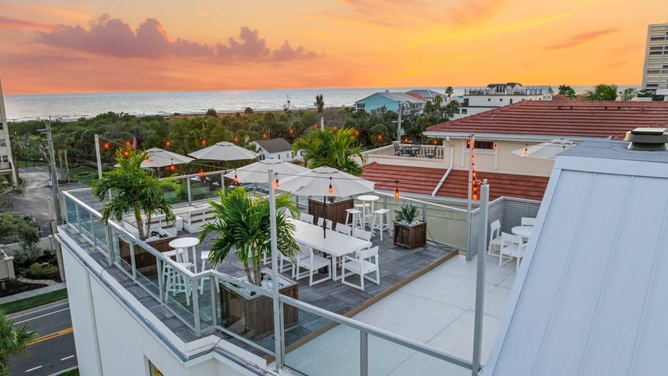 Best Rooftop on Siesta Key - Gulf Views