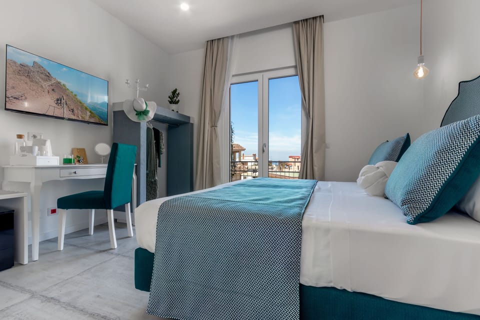 1 bedroom, minibar, in-room safe, individually furnished