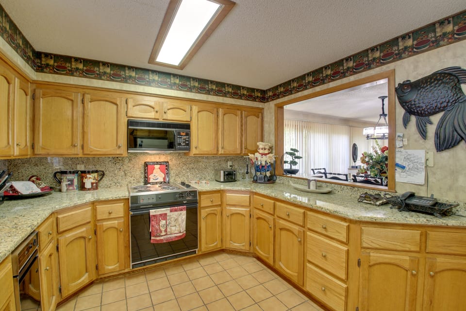 Kitchen | Cooking Basics | Spices | Coffee Maker | Blender