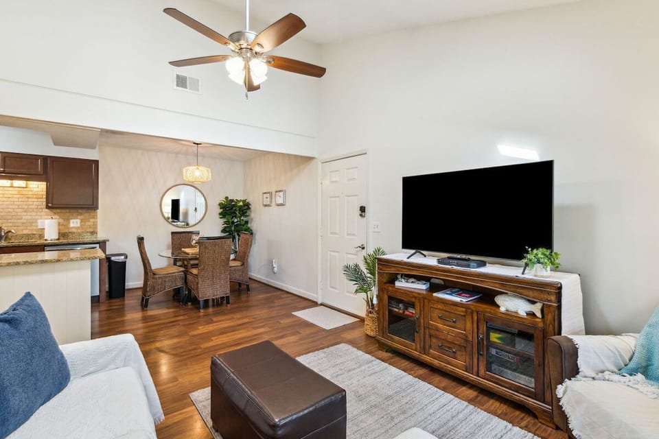 Open Living Area