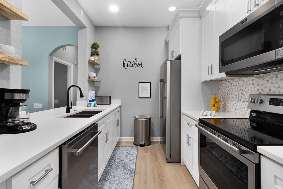 Upgraded kitchen - Sunny Rays Escape