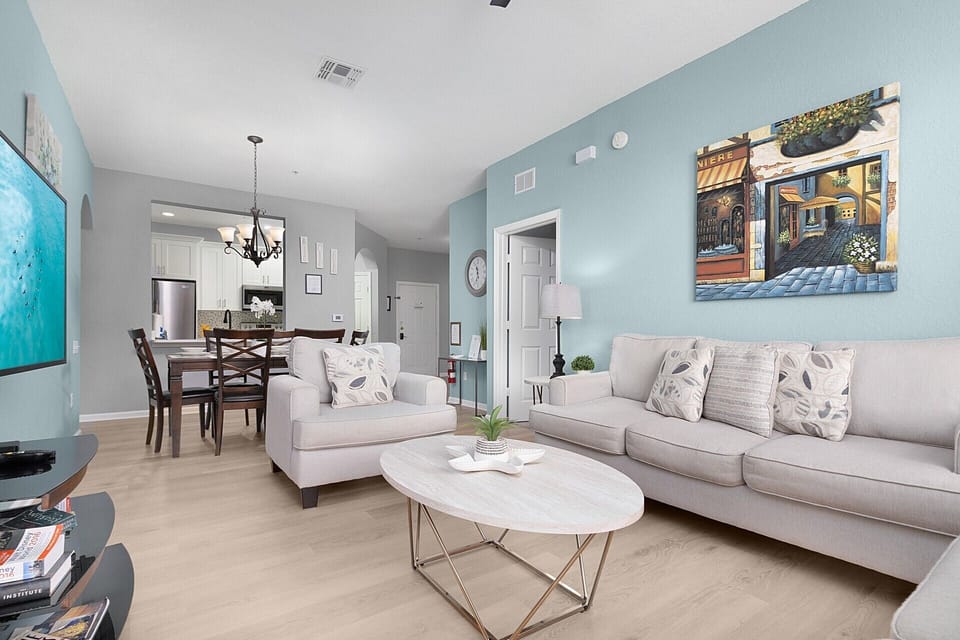 Spacious floor plan - Sunny Rays Escape
