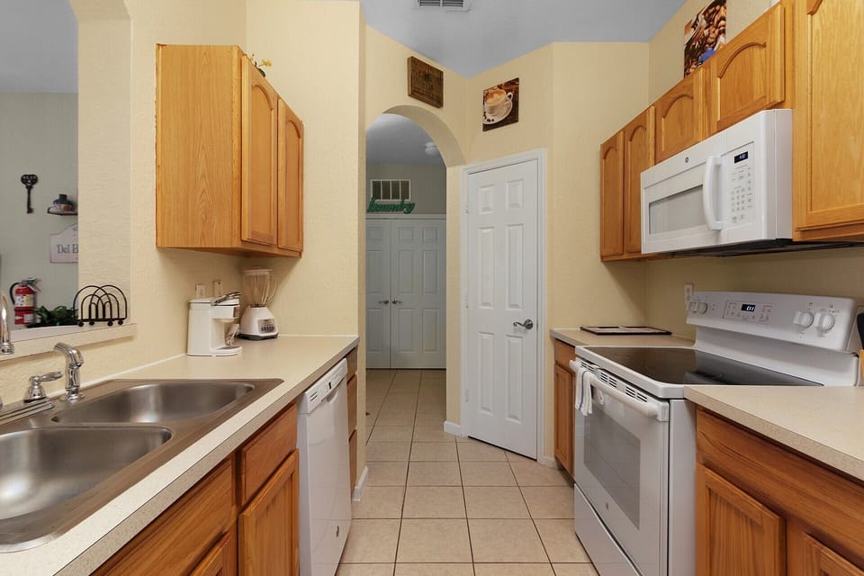 Kitchen area - Del Boca Vista