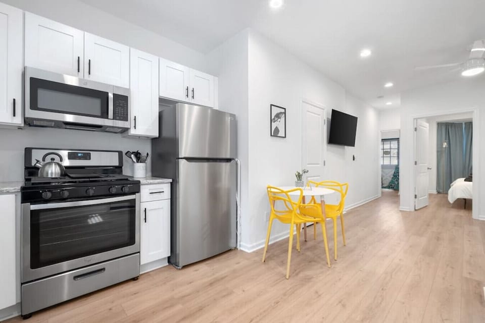 Channel your culinary prowess in our fully equipped kitchen, stocked with pots, pans, knives, spoons, and an array of functional appliances, empowering you to create delectable home-cooked meals.