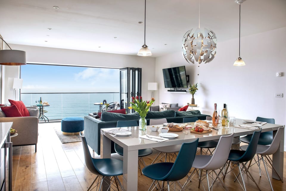 Living Room & Dining Table