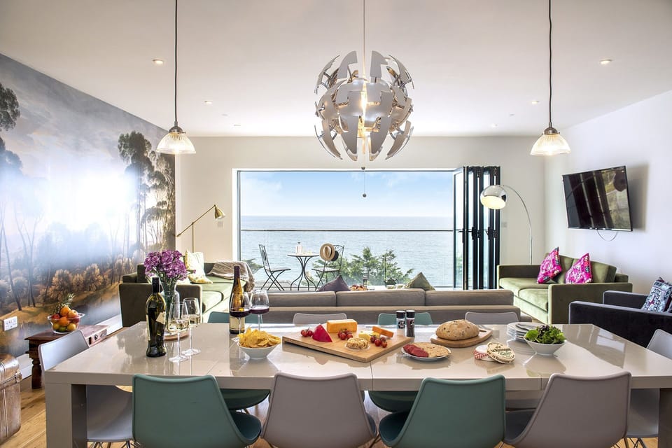 Second floor dining area