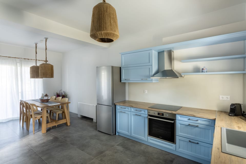 Duplex, 2 Bedrooms, Sea View | Private kitchen | Full-size fridge, oven, stovetop, espresso maker