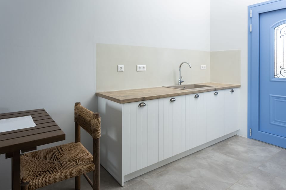 Apartment, 2 Bedrooms, Sea View | Private kitchen | Full-size fridge, oven, stovetop, espresso maker