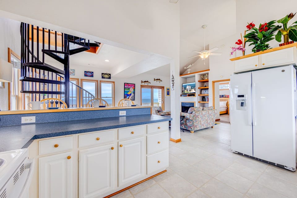 14-Surf-Or-Sound-Realty-1121-Beach Serendipity Too-Kitchen-05