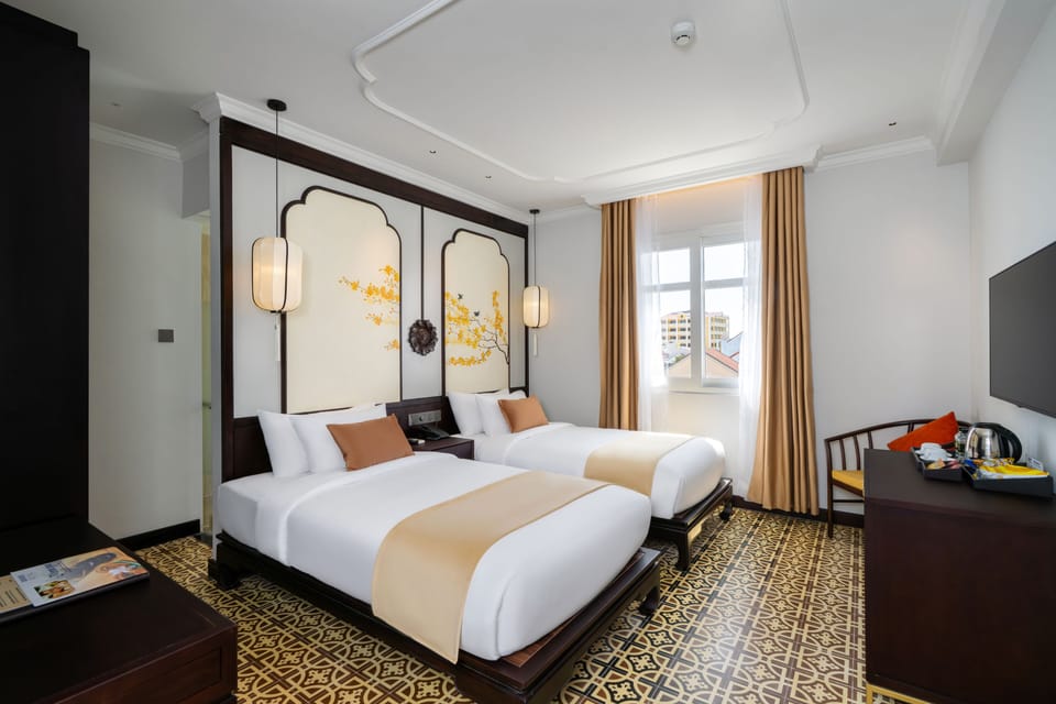 Deluxe Double or Twin Room, City View | Minibar, in-room safe, desk, laptop workspace