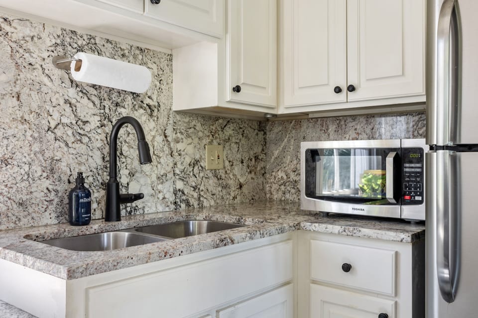 Close to King & Historic Charm | The Sutton - C