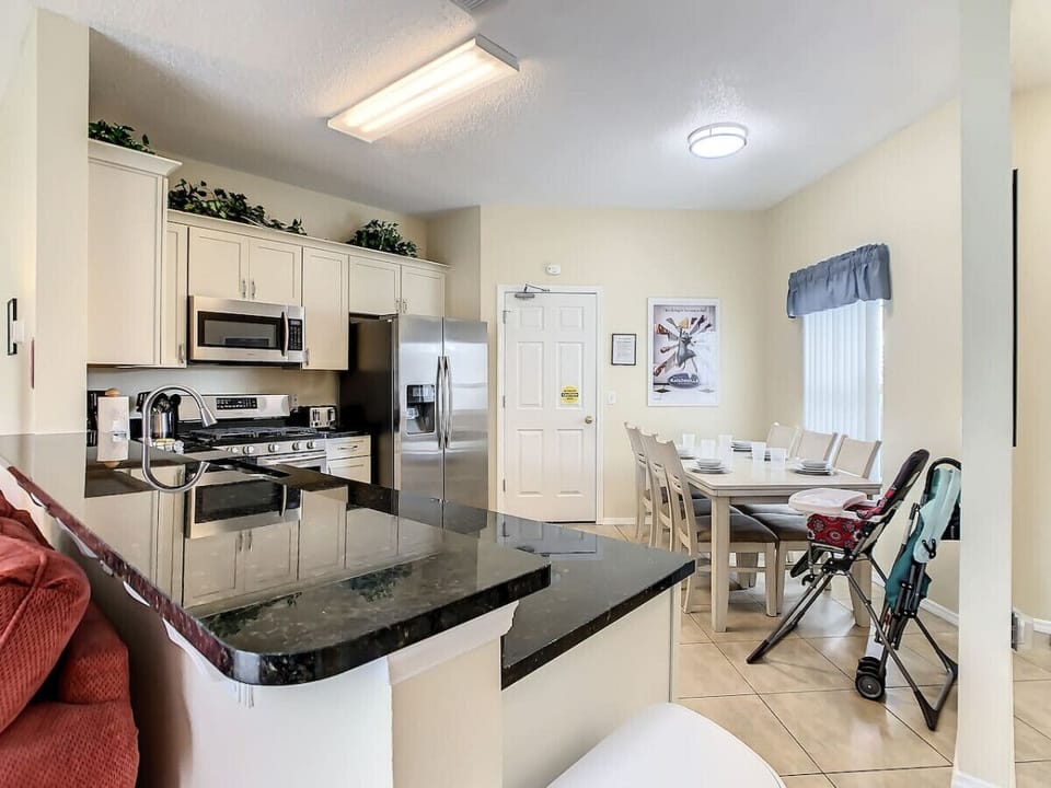 Fully Equipped, Spacious Kitchen Perfect for Family Meals