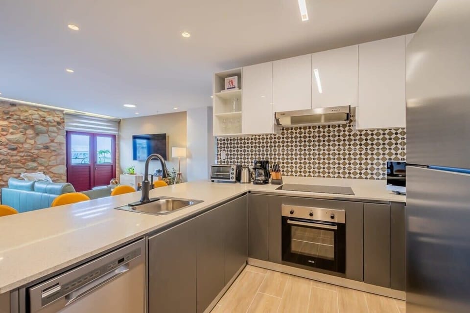 Equipped kitchen