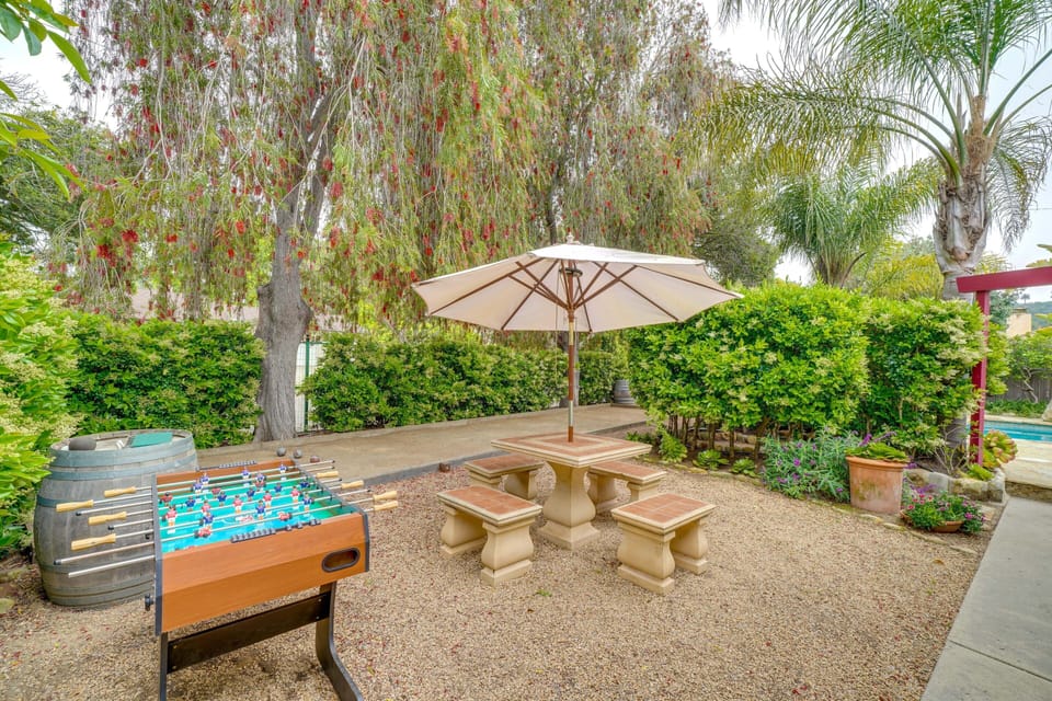 Spacious Backyard | Gas Grill | Pool | Hot Tub | Games | Bikes | Fire Pit
