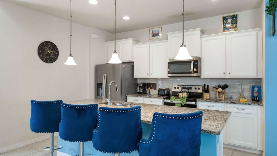 8953-zurich-lane-four-corners-fl-34747-07