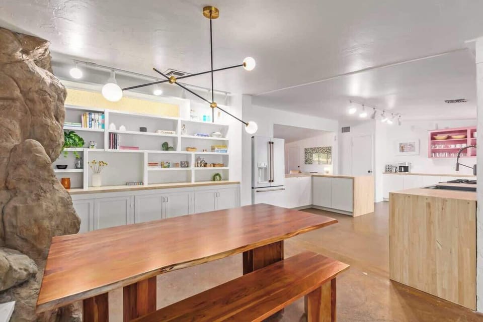 Bright and Open Dining Area and Kitchen