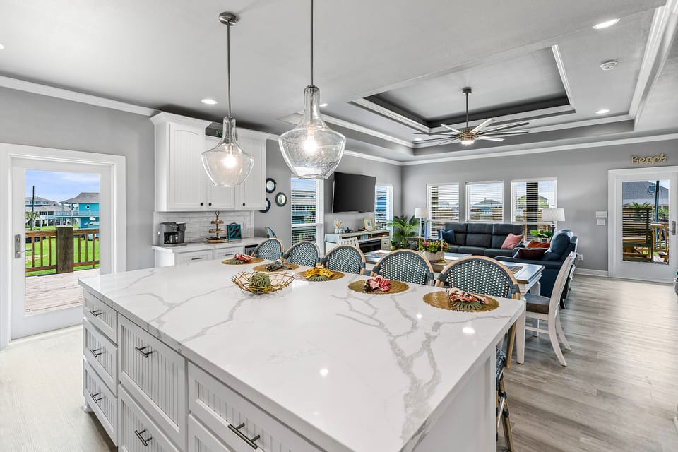 Large island with seating for 5.