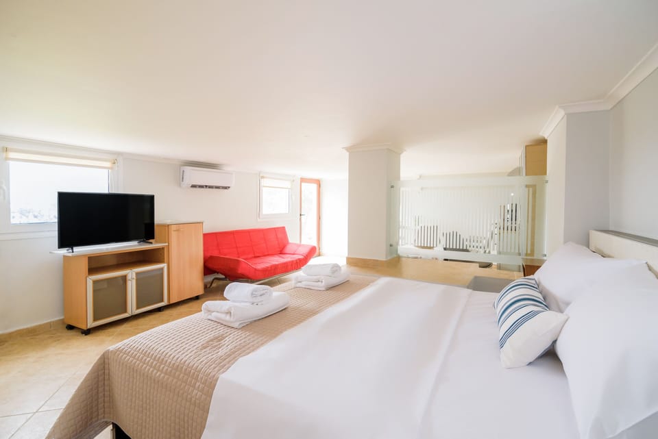 Apartment | 1 bedroom, soundproofing, WiFi (free), bed sheets