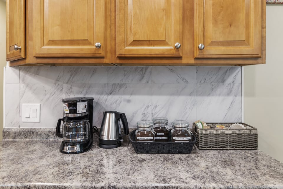 Tea/coffee station