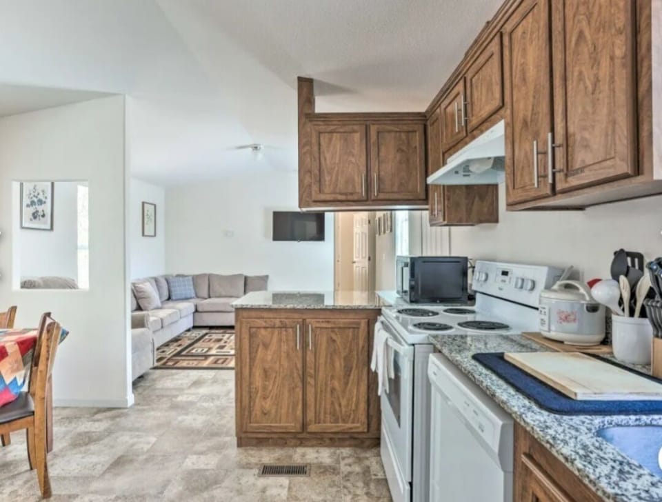 Kitchen with microwave, keurig, dishwasher, rice cooker, refrigerator n stove