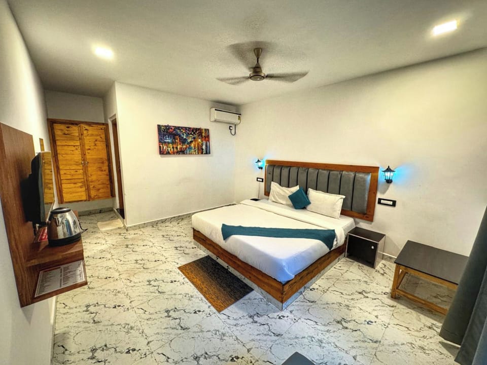Deluxe Room | 1 bedroom, free WiFi