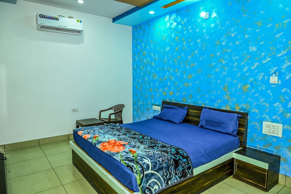 Deluxe Double Room | Free WiFi