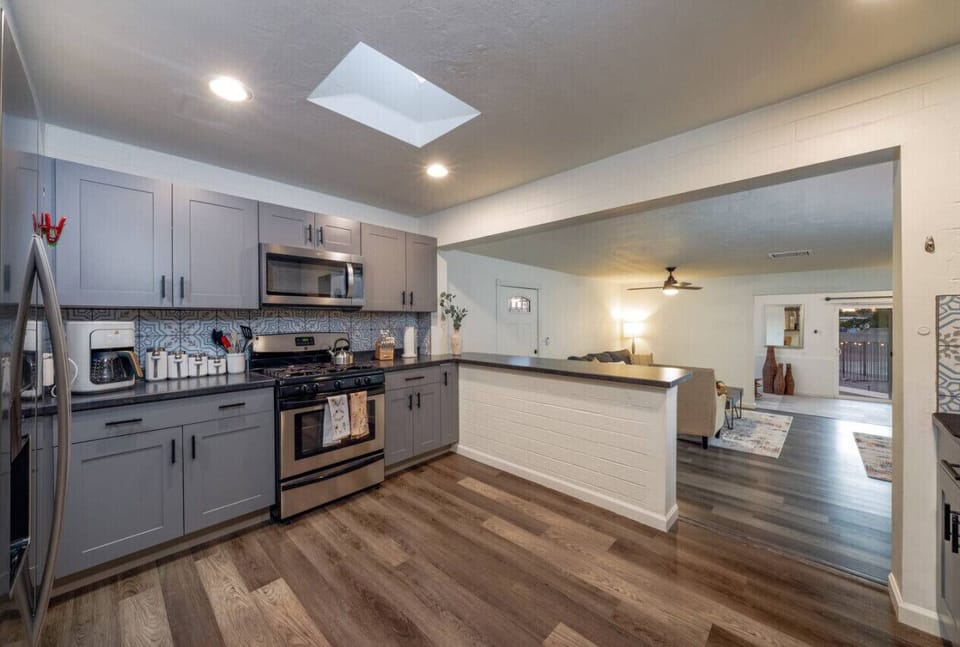 Updated, fully equipped kitchen