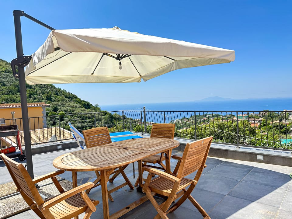 Family House | Terrace/patio