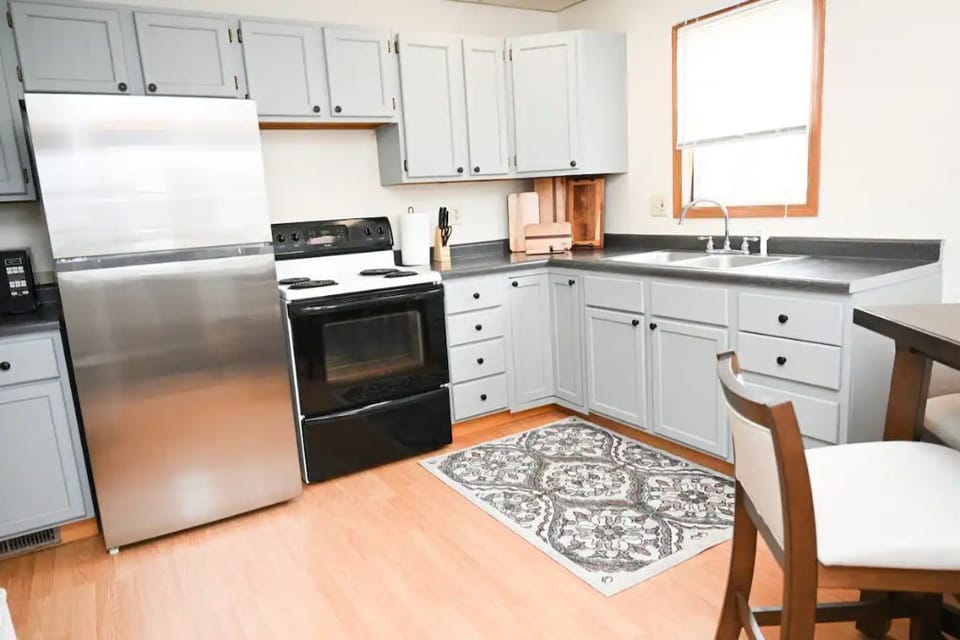 Work your cooking mastery in the kitchen with all the kitchen supplies you need.