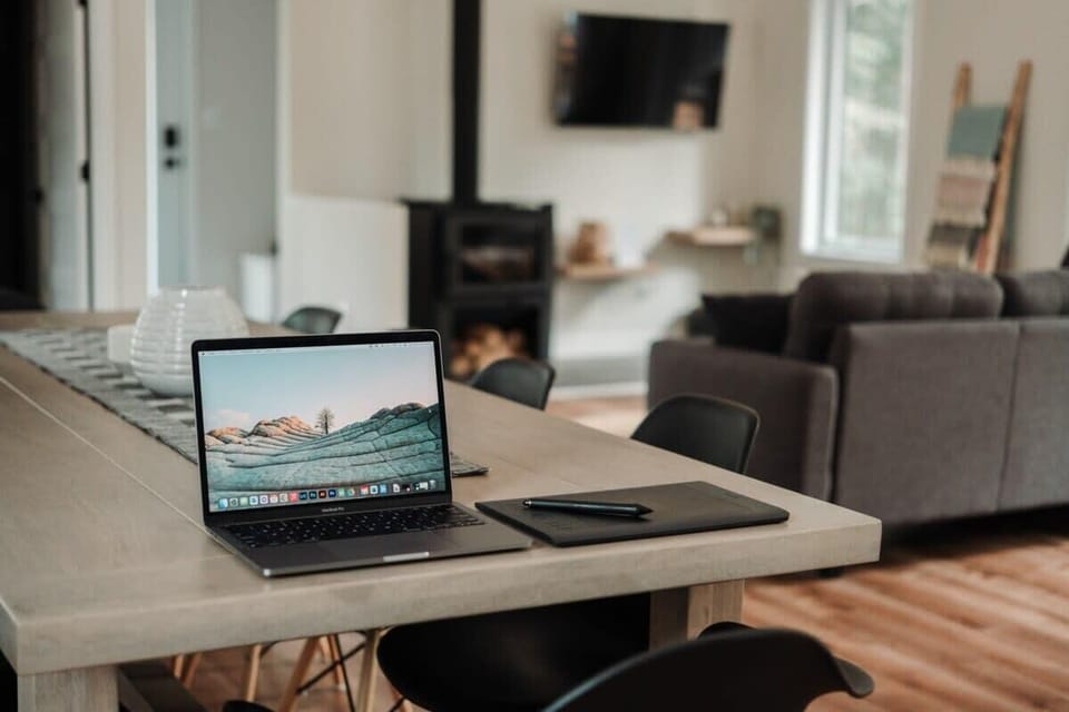 High speed wifi with fiber services that will let you work or watch your favorite series.