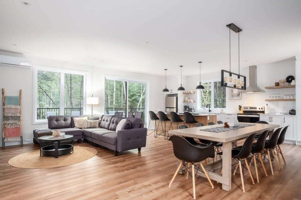 Open spaces for good quality time with friends and family.