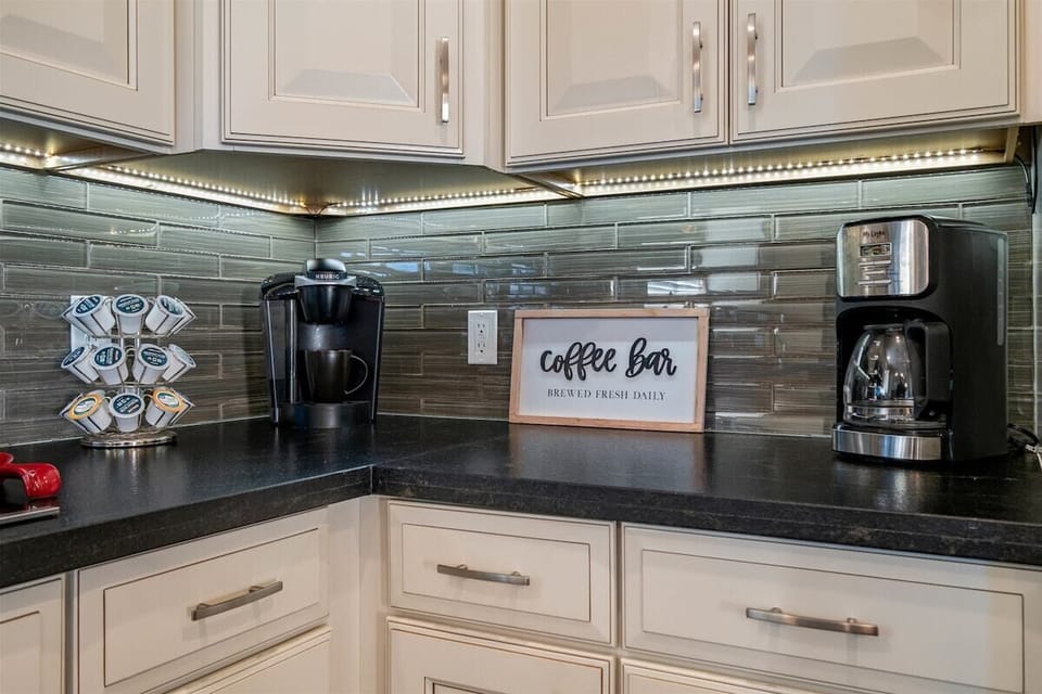 Whether you prefer Keurig or drip coffee, the choice is yours.
