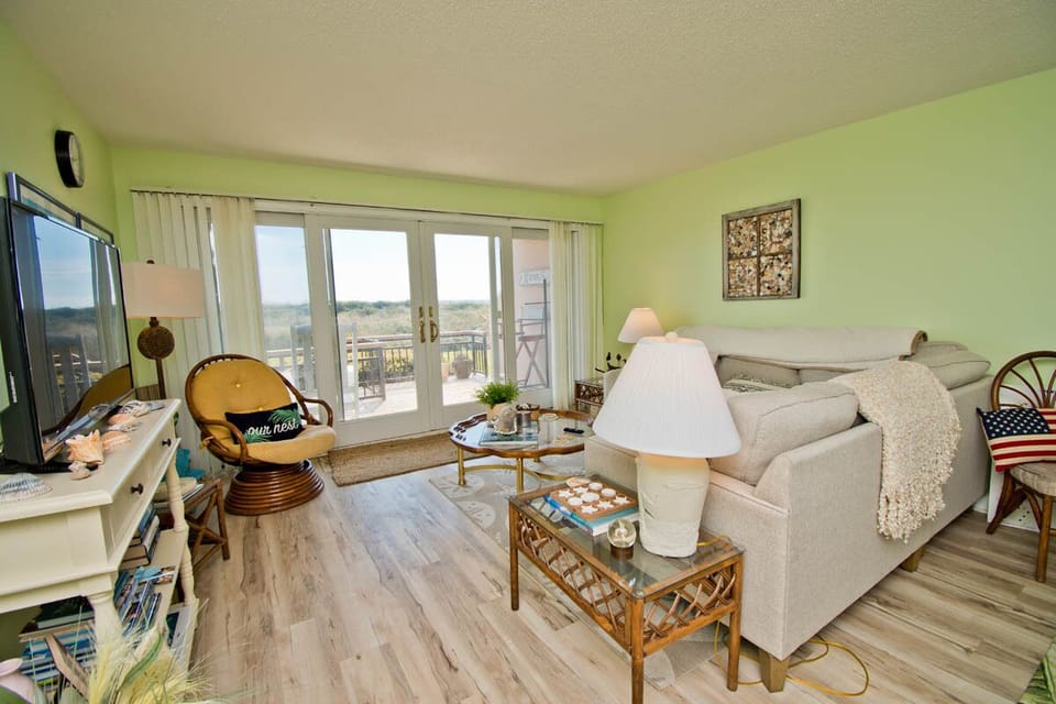 Oceanfront Living